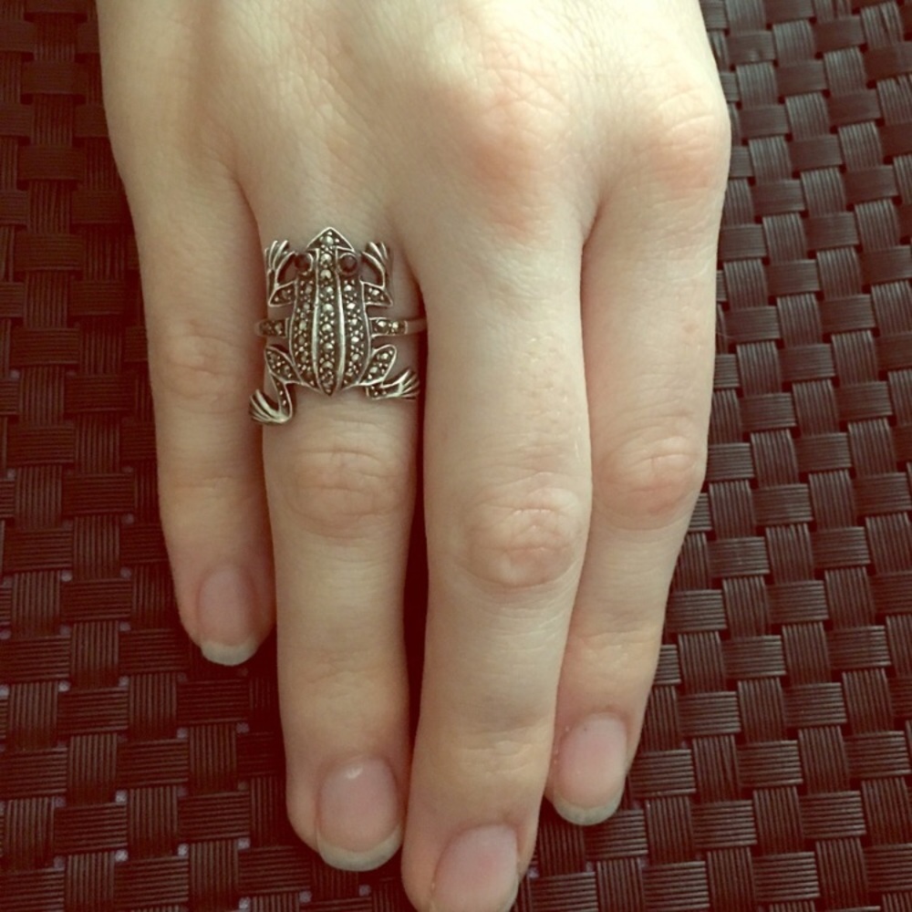Marcasite Frog Ring - 7.5